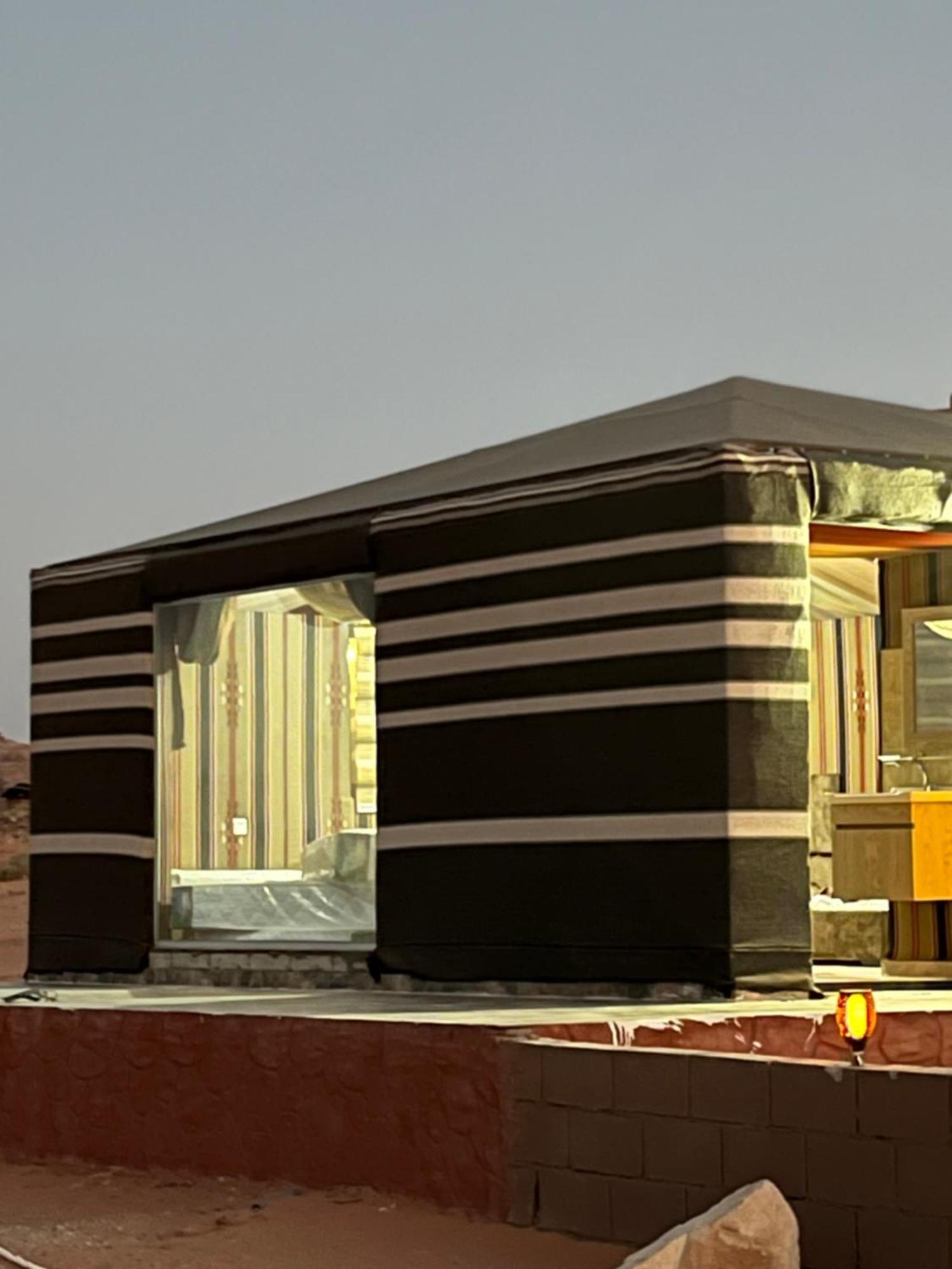 Wadi Rum Camp Stars & Jeep Tour Экстерьер фото