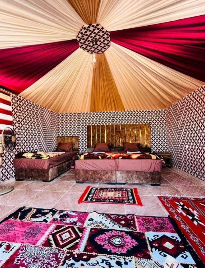 Wadi Rum Camp Stars & Jeep Tour Экстерьер фото