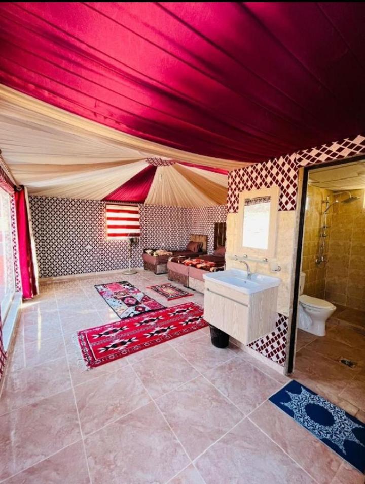 Wadi Rum Camp Stars & Jeep Tour Экстерьер фото