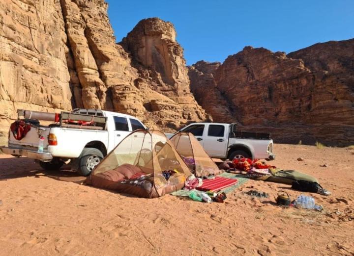 Отель Wadi Rum Camp Stars & Jeep Tour Экстерьер фото