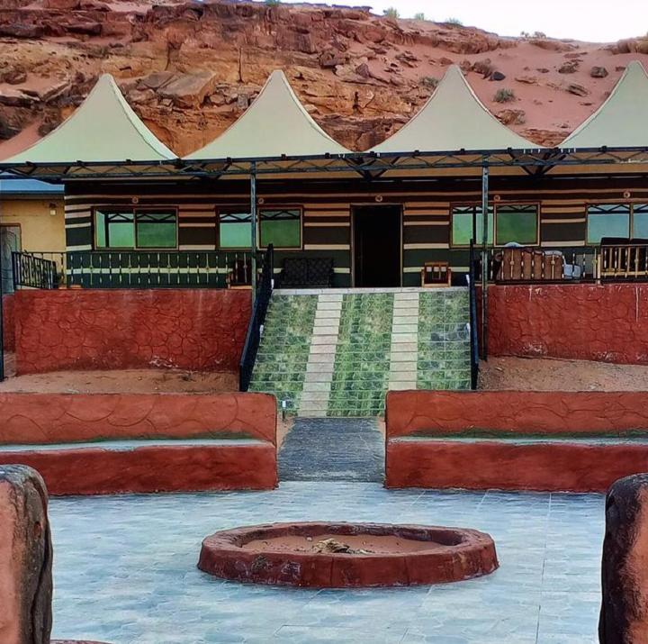 Wadi Rum Camp Stars & Jeep Tour Экстерьер фото