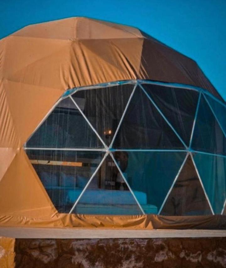 Wadi Rum Camp Stars & Jeep Tour Экстерьер фото